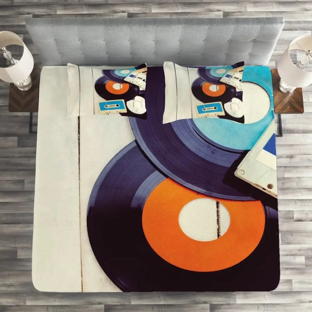 Indie Duvet Cover Set Nostalgic for Vinyl and Cassette Sz Queen NWT
